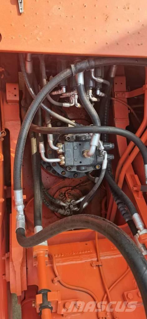 Doosan 300-7 Εκσκαφείς με ερπύστριες