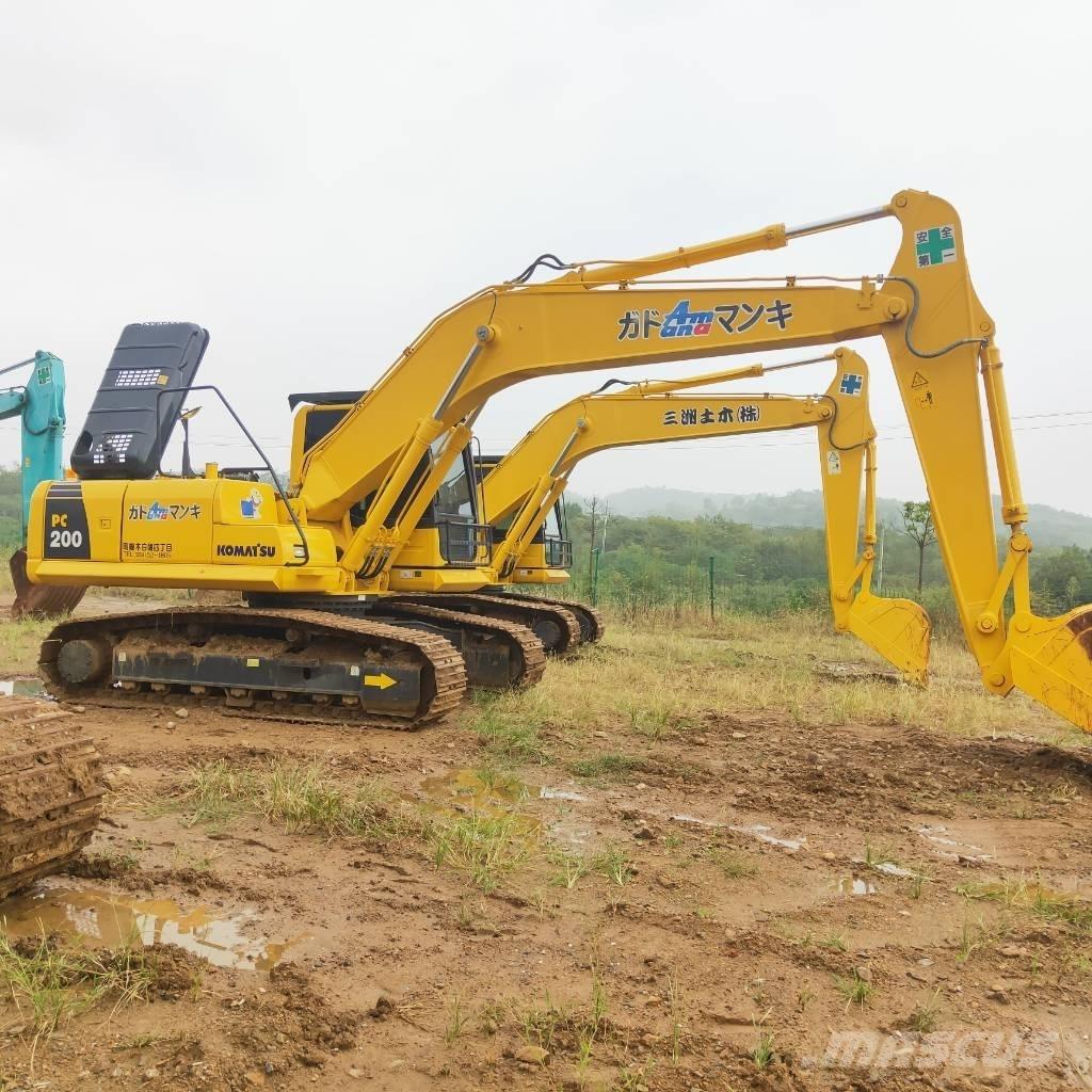 Komatsu PC200-8 Εκσκαφείς με ερπύστριες