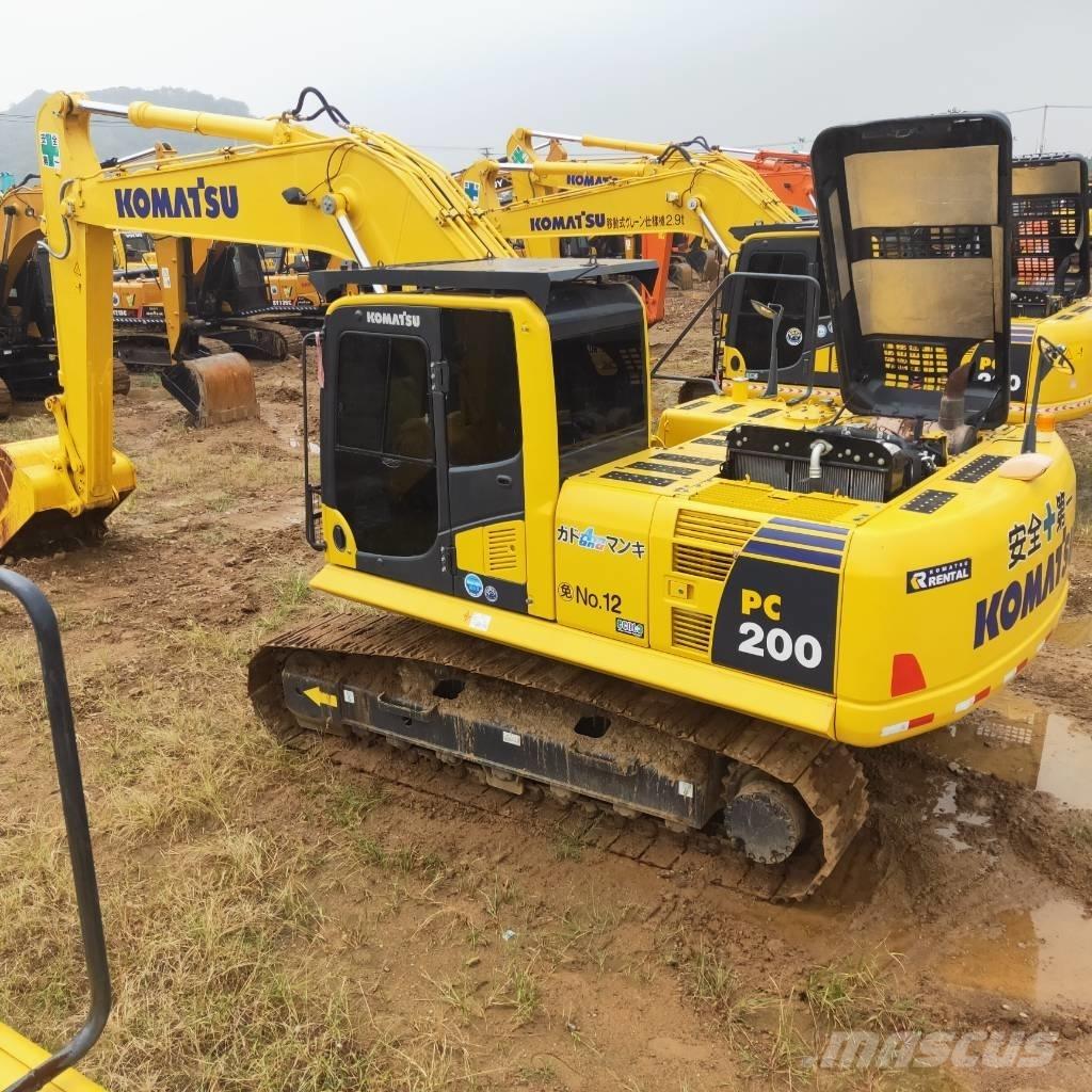 Komatsu PC200-8 Εκσκαφείς με ερπύστριες