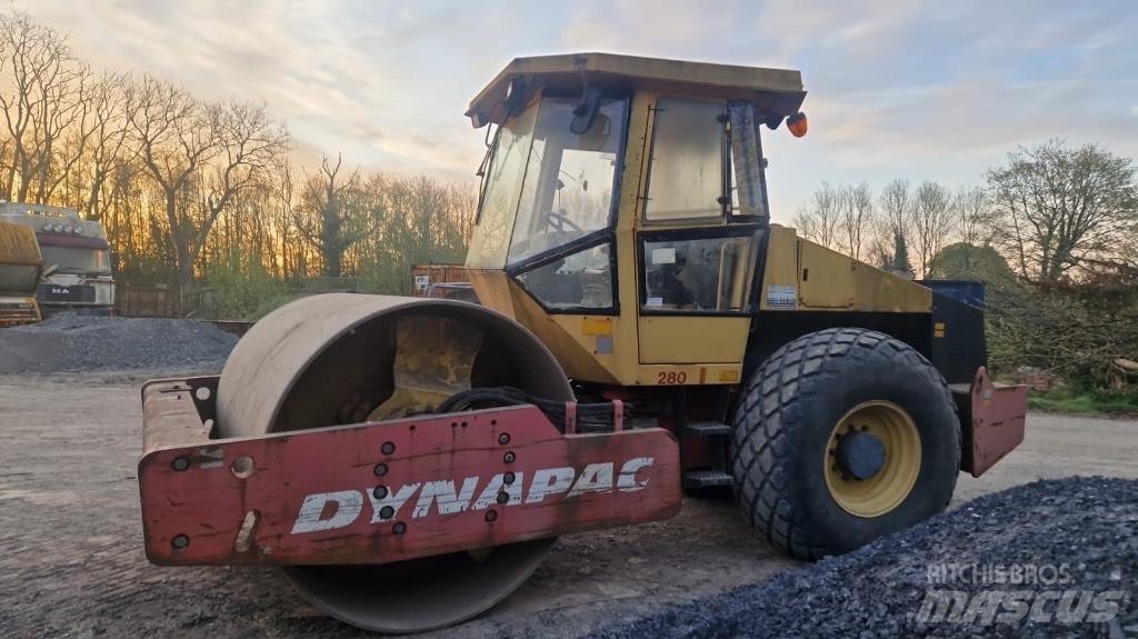 Dynapac Ca280d Οδοστρωτήρες διπλού κυλίνδρου