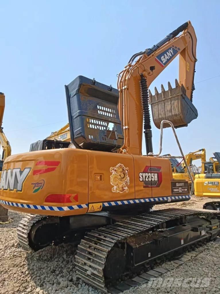 Sany SY 235 C Εκσκαφείς με ερπύστριες