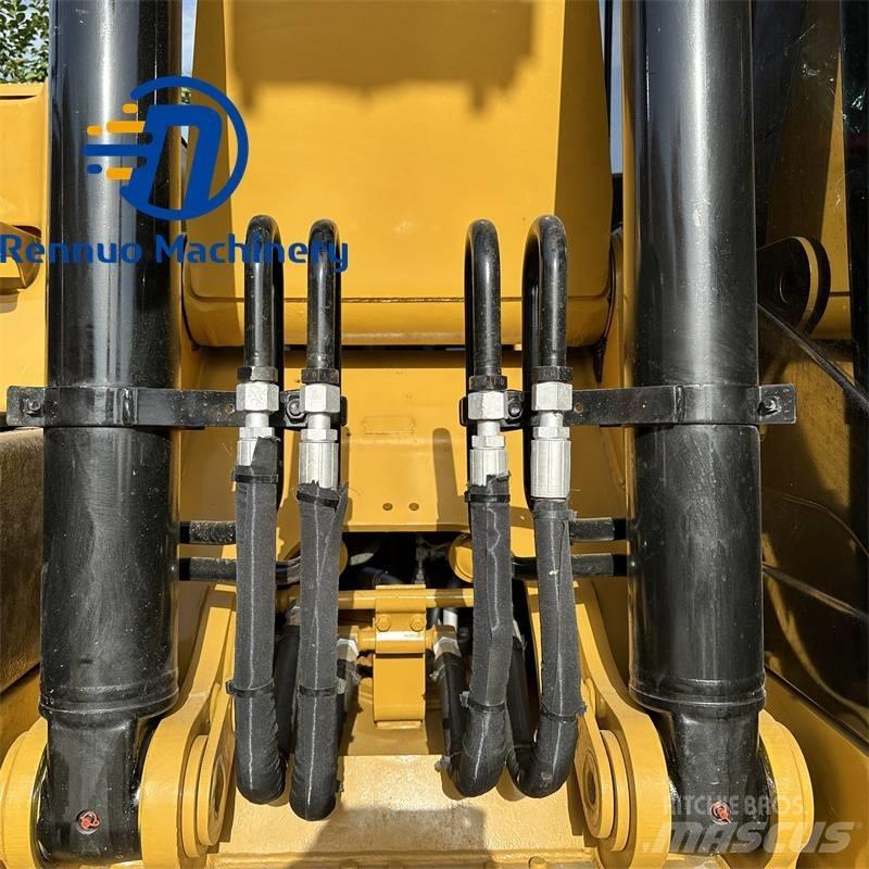CAT 320D2 Εκσκαφείς με ερπύστριες