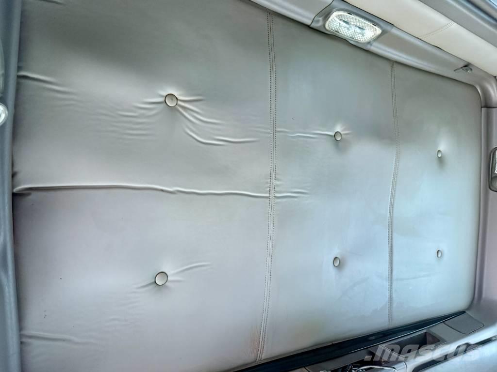 Kenworth T800 Φορτηγά με γερανό & γάτζο