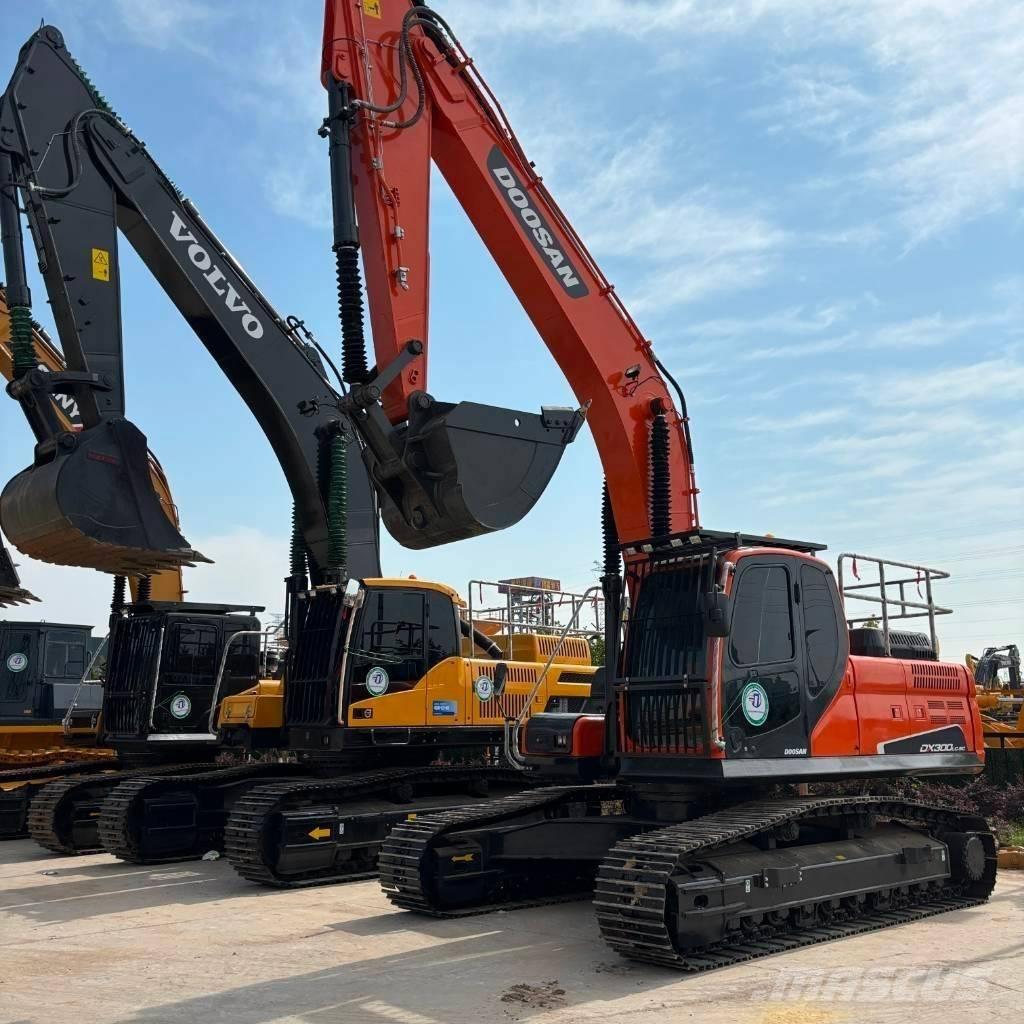Doosan DX 300LC-9C Εκσκαφείς με ερπύστριες