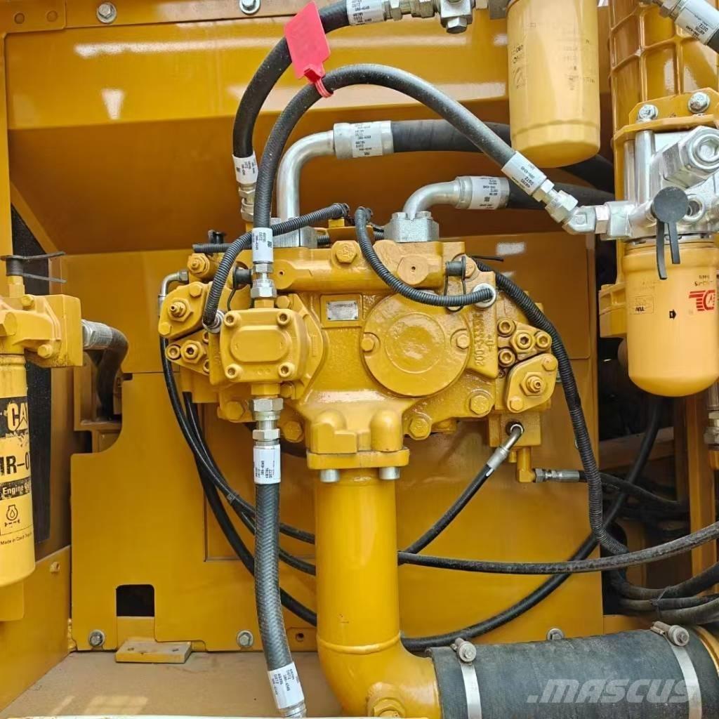 CAT 329 D Εκσκαφείς με ερπύστριες