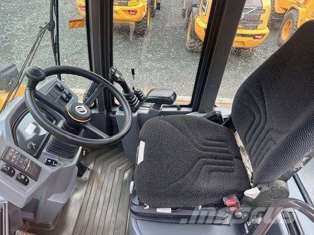 Volvo L 30 G Φορτωτές με λάστιχα (Τροχοφόροι)
