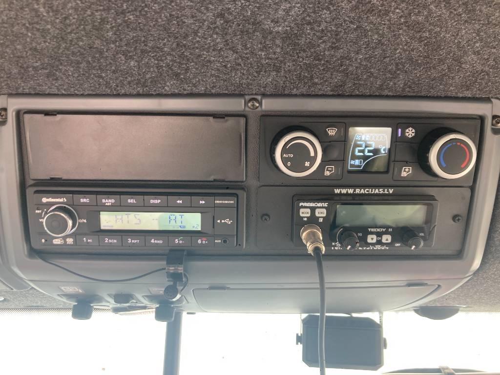Valtra Q 305 Τρακτέρ