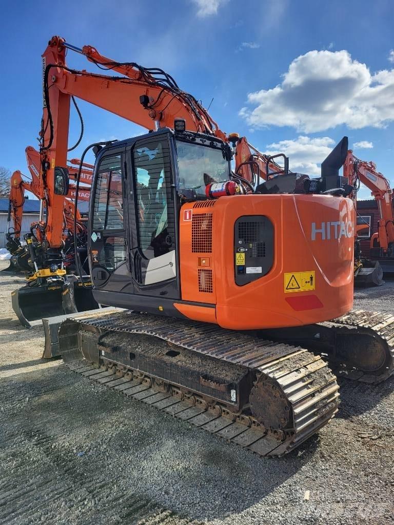 Hitachi ZX 135 US-6 Εκσκαφείς με ερπύστριες
