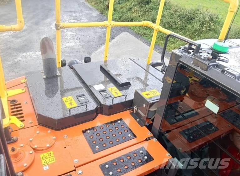 Hitachi ZX 130LCN Εκσκαφείς με ερπύστριες