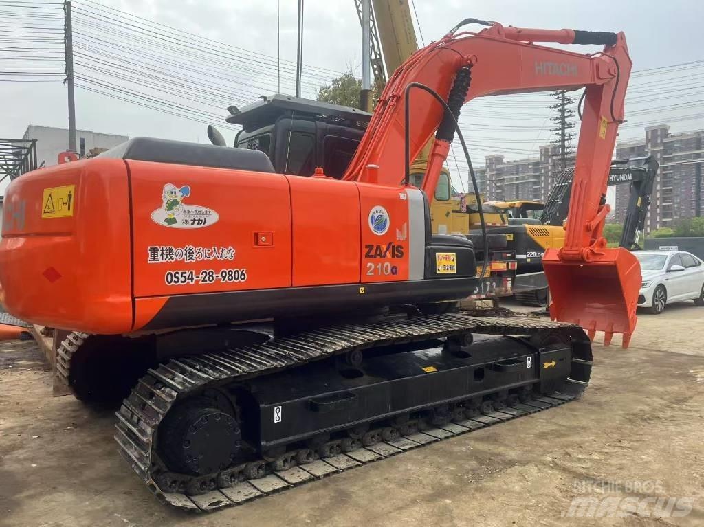Hitachi 210LC Εκσκαφείς με ερπύστριες