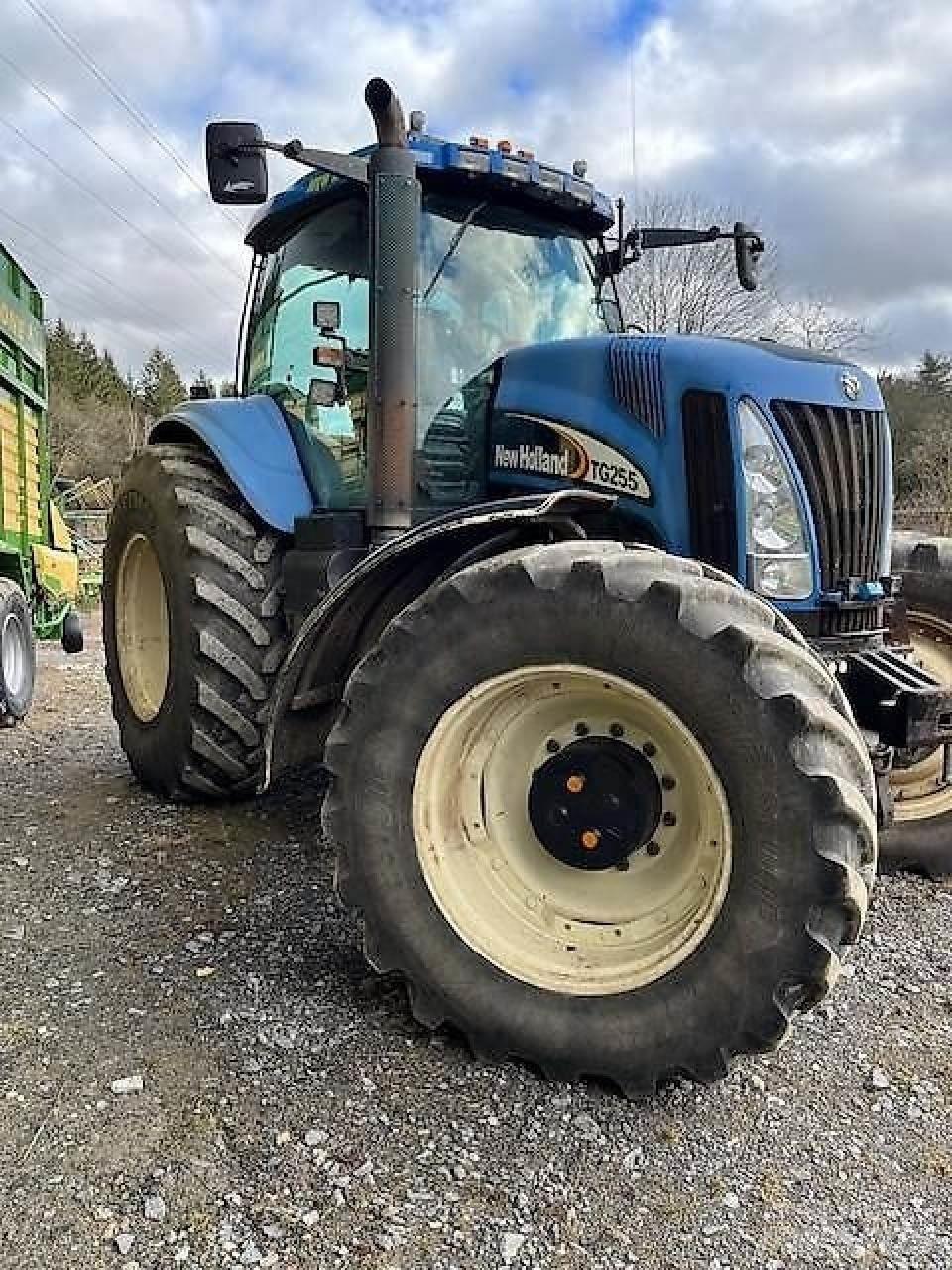 New Holland TG255 Τρακτέρ