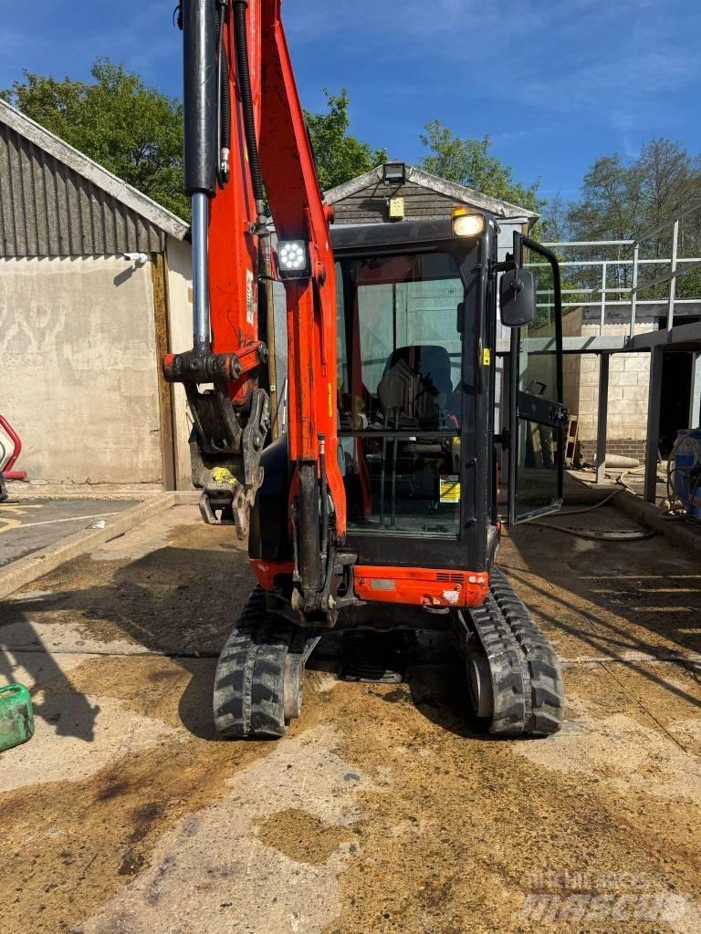 Kubota U 27-4 Εκσκαφάκι (διαβολάκι) < 7t