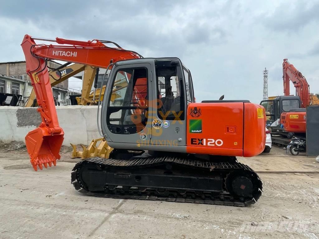 Hitachi EX 120 Εκσκαφείς με ερπύστριες