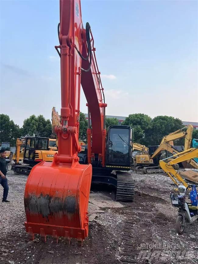 Hitachi ZX 200 Εκσκαφείς με ερπύστριες
