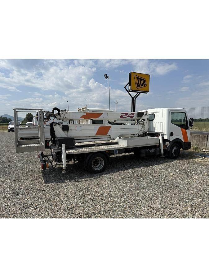 Cela DT24 Εναέριες πλατφόρμες τοποθετημένες σε φορτηγό