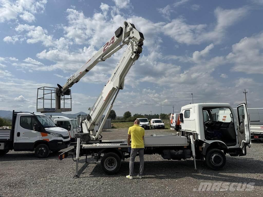 Cela DT24 Εναέριες πλατφόρμες τοποθετημένες σε φορτηγό