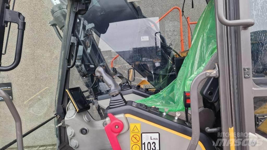 Volvo EC 250 EL Εκσκαφείς με ερπύστριες