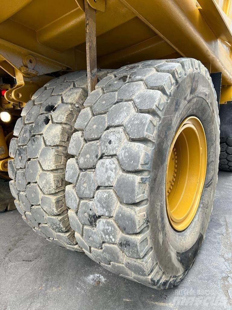 CAT 773 E Άκαμπτα Dumper με ανατρεπόμενο κάδο