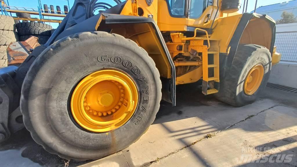 Volvo L 180 F Φορτωτές με λάστιχα (Τροχοφόροι)