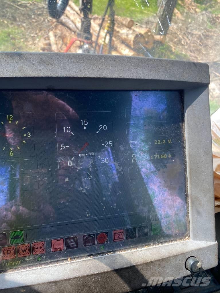 Valmet -Komatsu 911.3 Θεριζοαλωνιστικές μηχανές