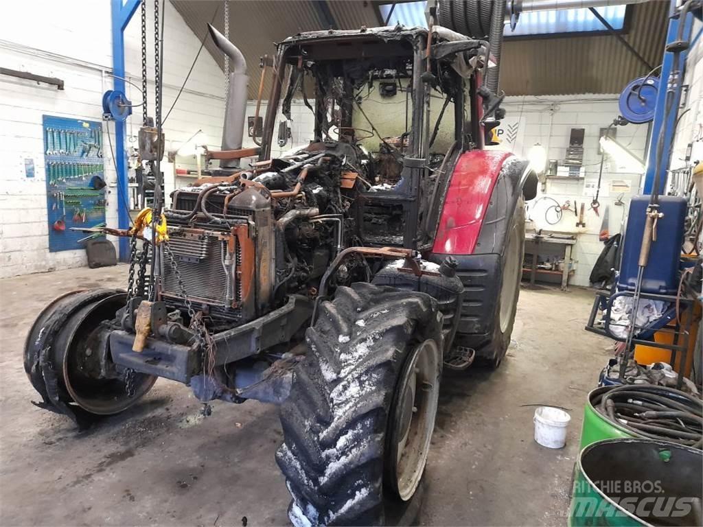 Valtra N163 Τρακτέρ