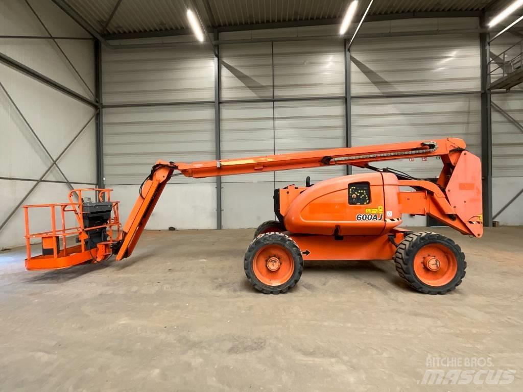 JLG 600 AJ Ανυψωτήρες με αρθρωτό βραχίονα