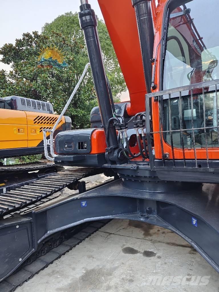 Doosan DX 300 LC Εκσκαφείς με ερπύστριες