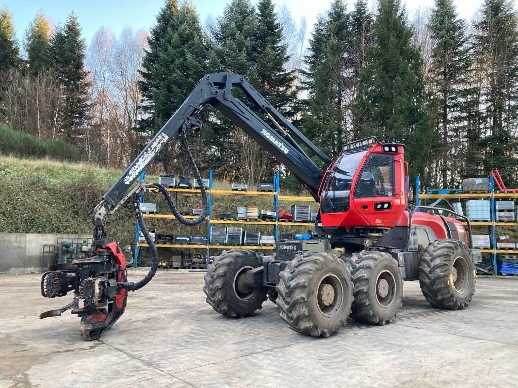 Komatsu 951 Θεριζοαλωνιστικές μηχανές