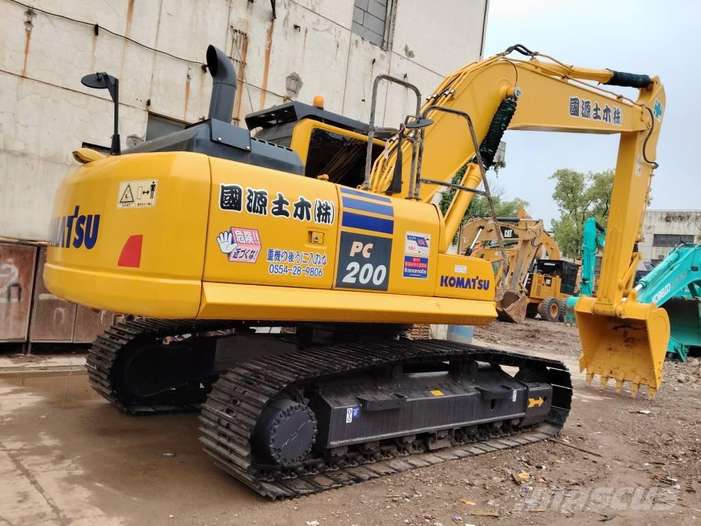 Komatsu PC 200-8 Εκσκαφείς με ερπύστριες