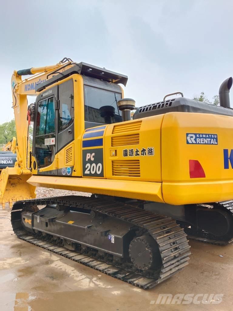 Komatsu PC 200-8 Εκσκαφείς με ερπύστριες