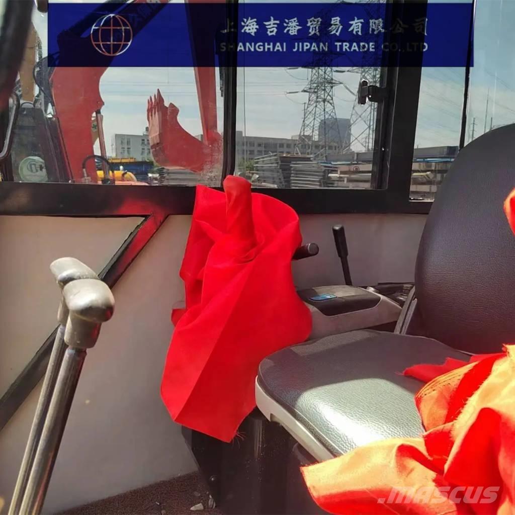 Komatsu PC 40 Εκσκαφάκι (διαβολάκι) < 7t