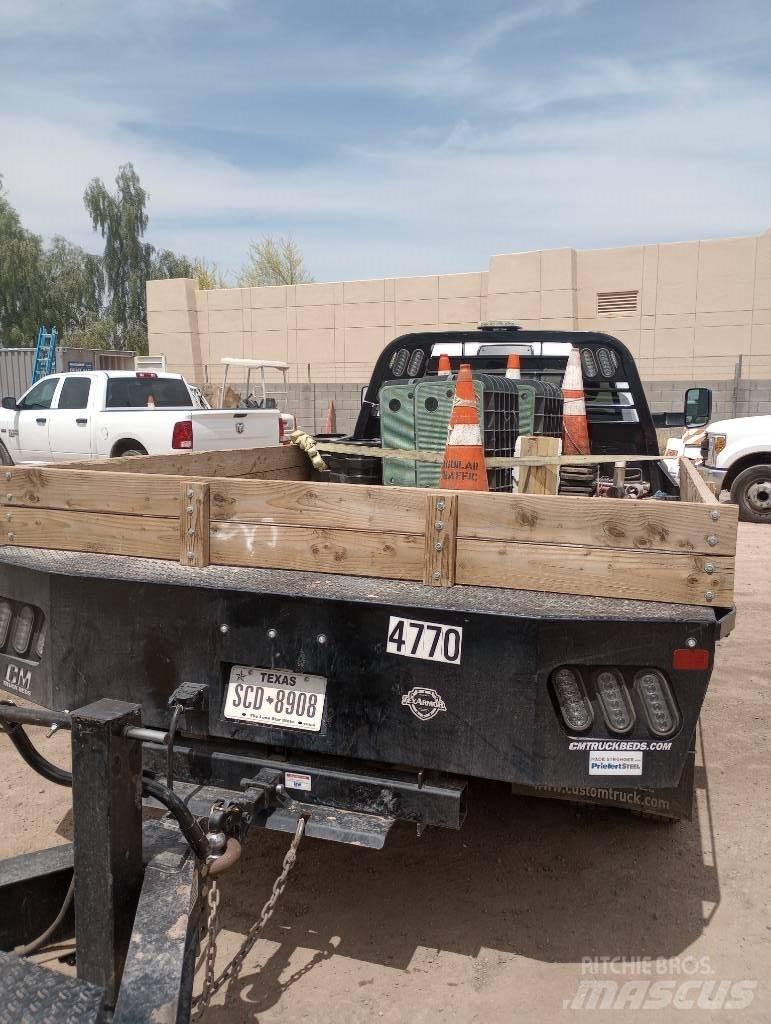RAM 5500 Φορτηγά Kαρότσα με ανοιγόμενα πλαϊνά