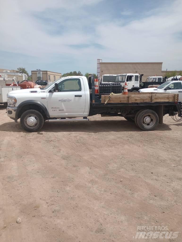 RAM 5500 Φορτηγά Kαρότσα με ανοιγόμενα πλαϊνά