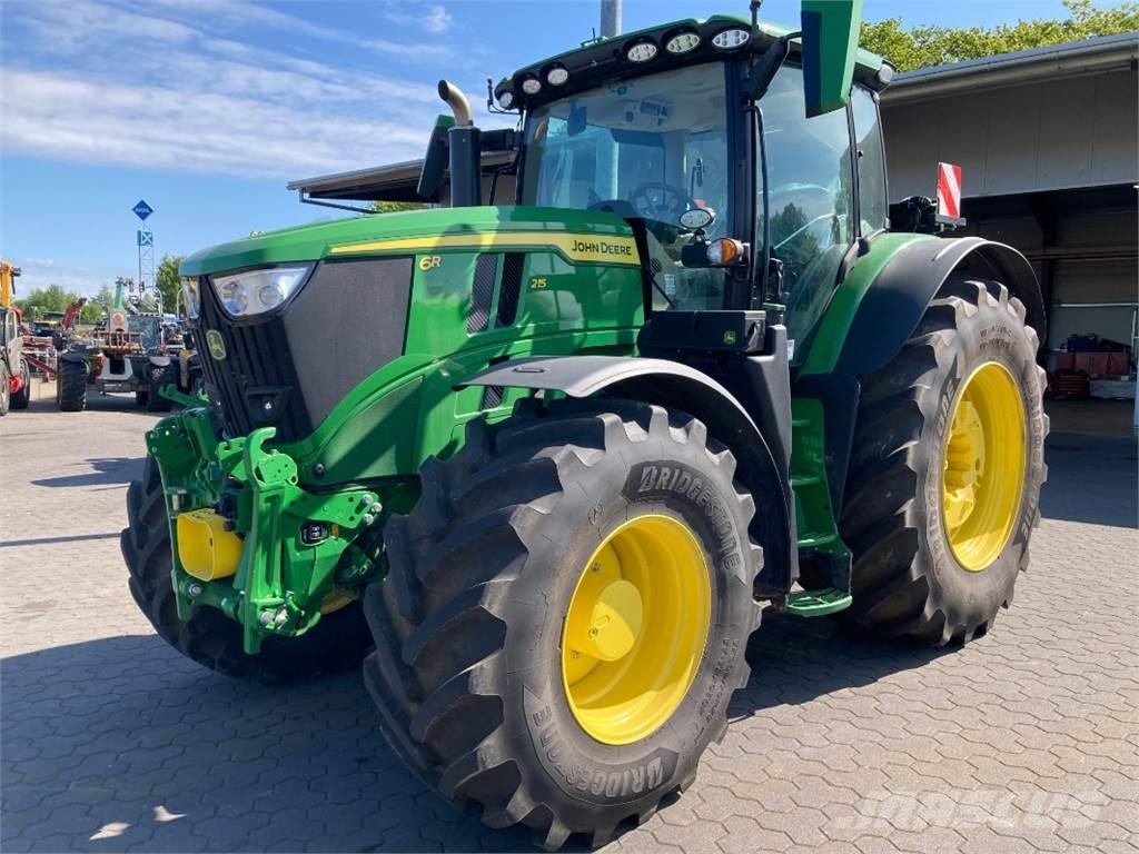 John Deere 6R215 Τρακτέρ