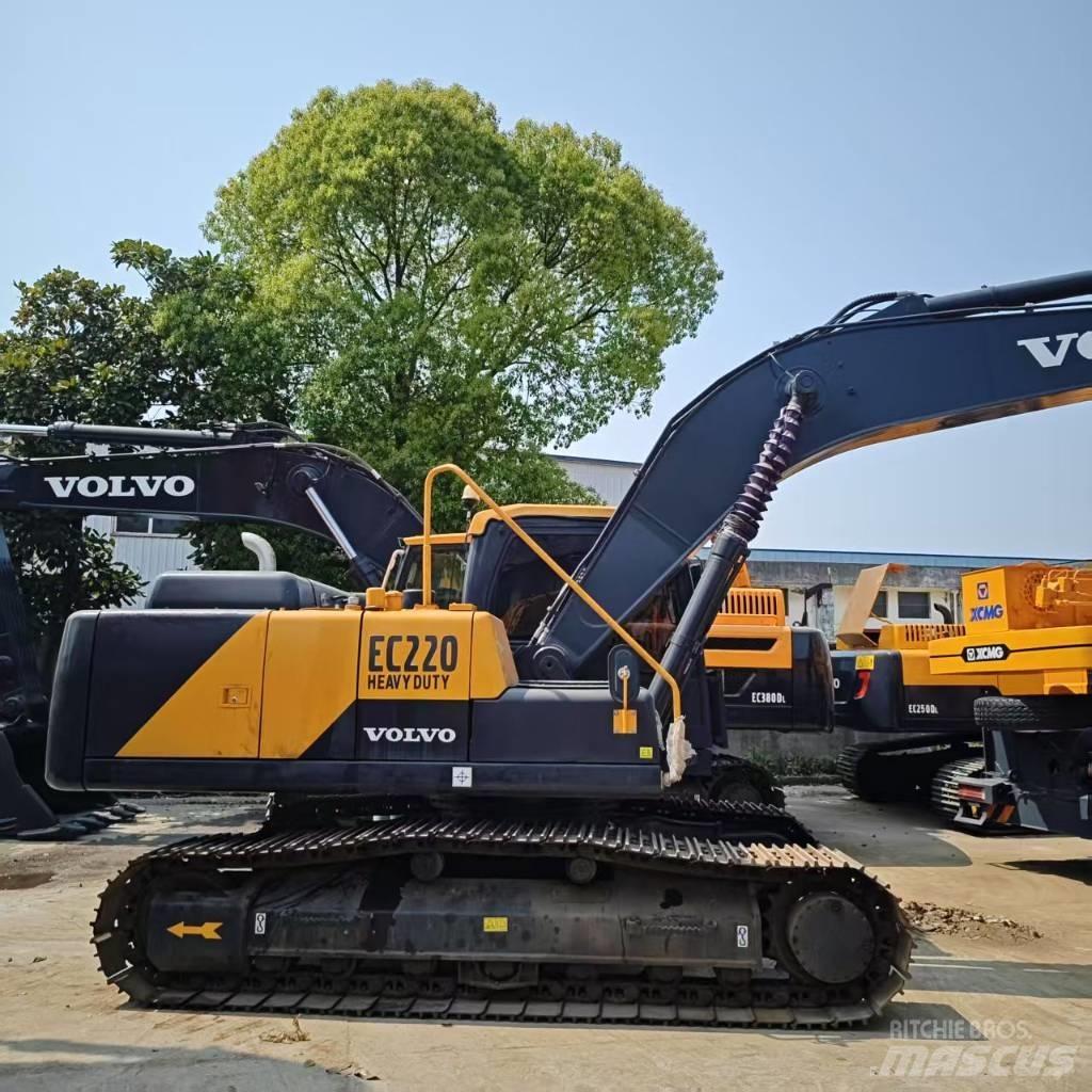Volvo EC 220 Εκσκαφείς με ερπύστριες