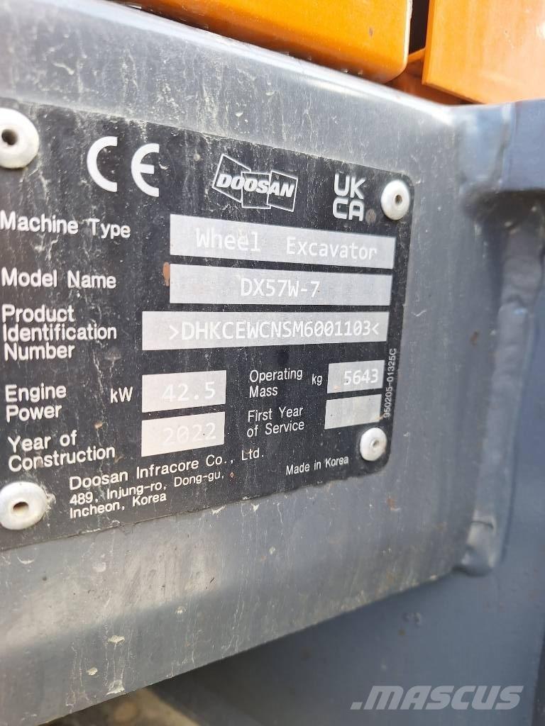 Doosan DX 57 W Εκσκαφείς με τροχούς - λάστιχα
