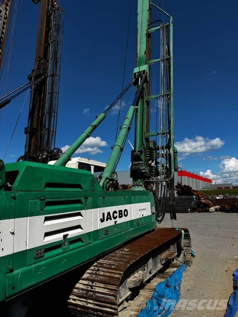 CMV TH7-25 Κινητά φορτηγά γεωτρήσεων