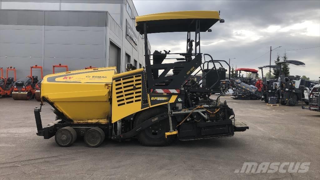 Bomag BF 300 P-2 Επίστρωση ασφάλτου