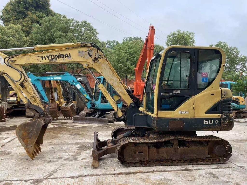 Hyundai R60-9 Εκσκαφείς με ερπύστριες
