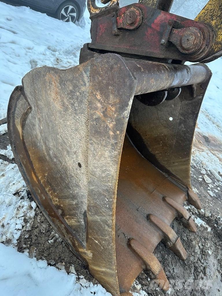 Furukawa 740 Εκσκαφείς με ερπύστριες