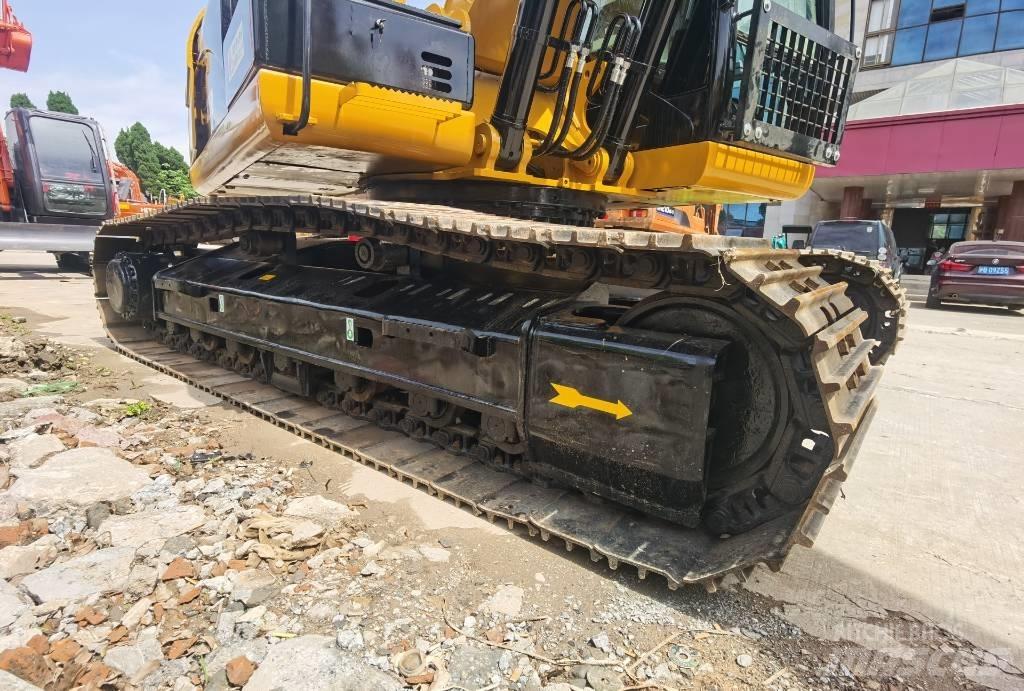 CAT 325D Εκσκαφείς με ερπύστριες