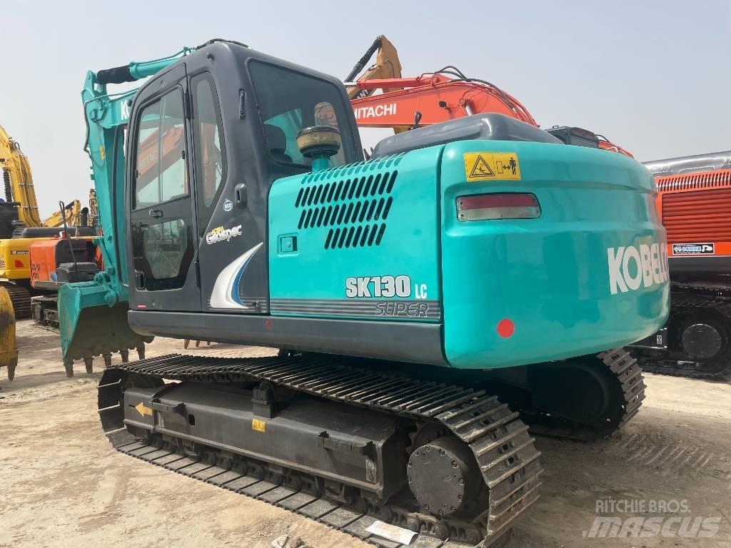 Kobelco SK 130 Εκσκαφείς με ερπύστριες
