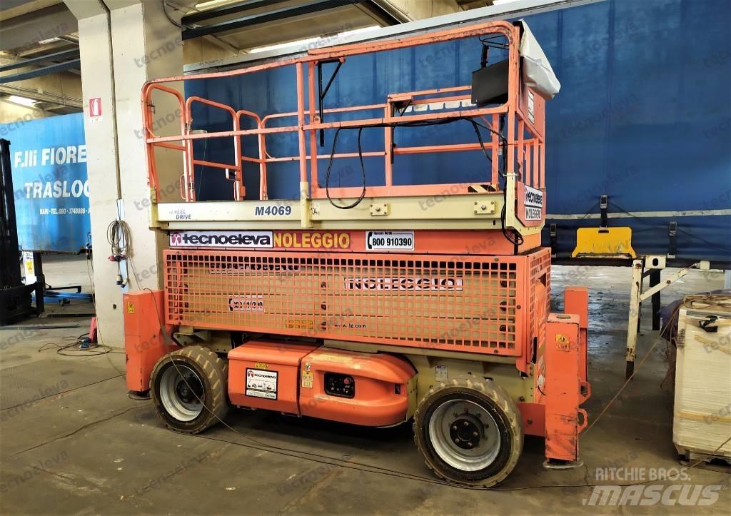 JLG M 4069 Ανυψωτήρες ψαλιδωτής άρθρωσης