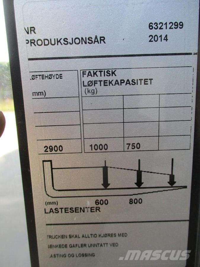 BT SWE 100 Παλετοφόρα πεζού χειριστή με ιστό