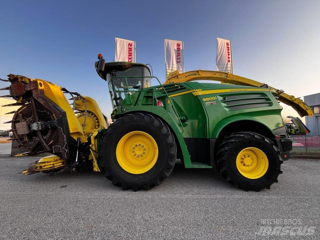 John Deere 8800 Μηχανές χορτονομής