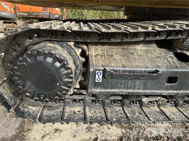 CAT 320D Εκσκαφείς με ερπύστριες