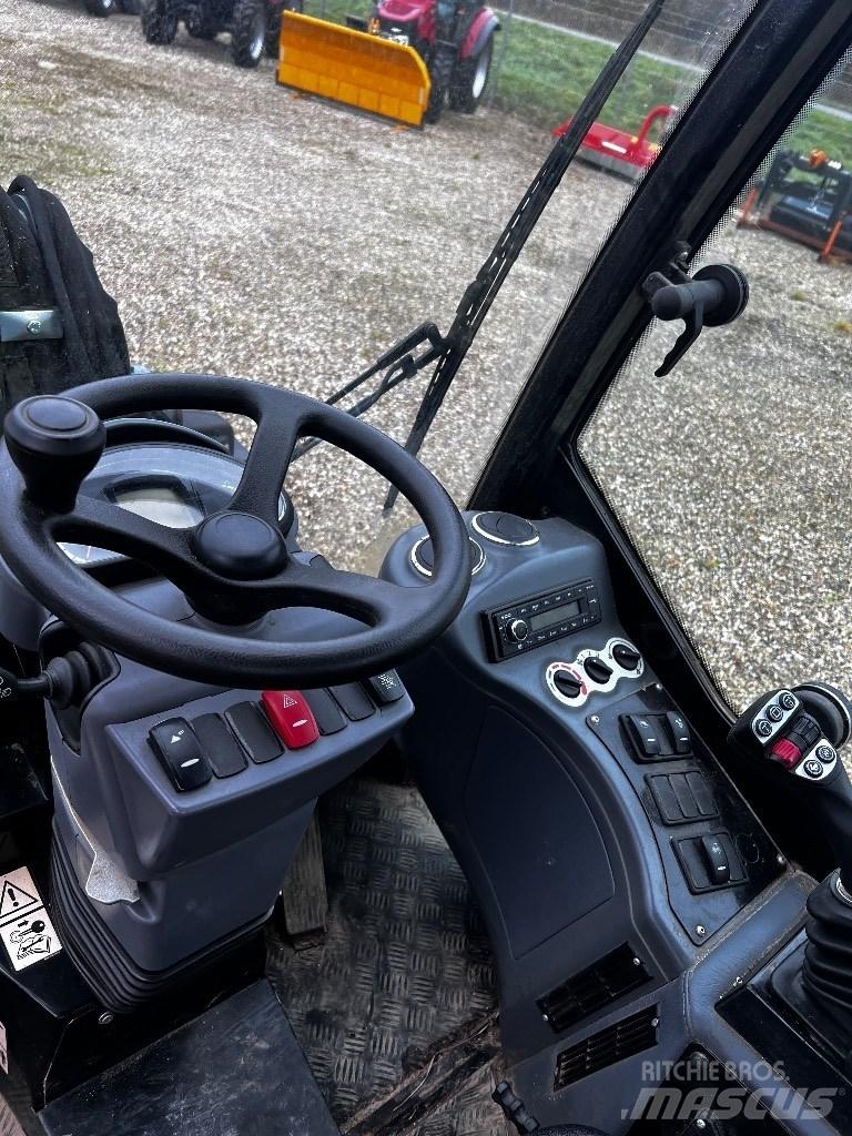 GiANT G3500 Μίνι φορτωτές