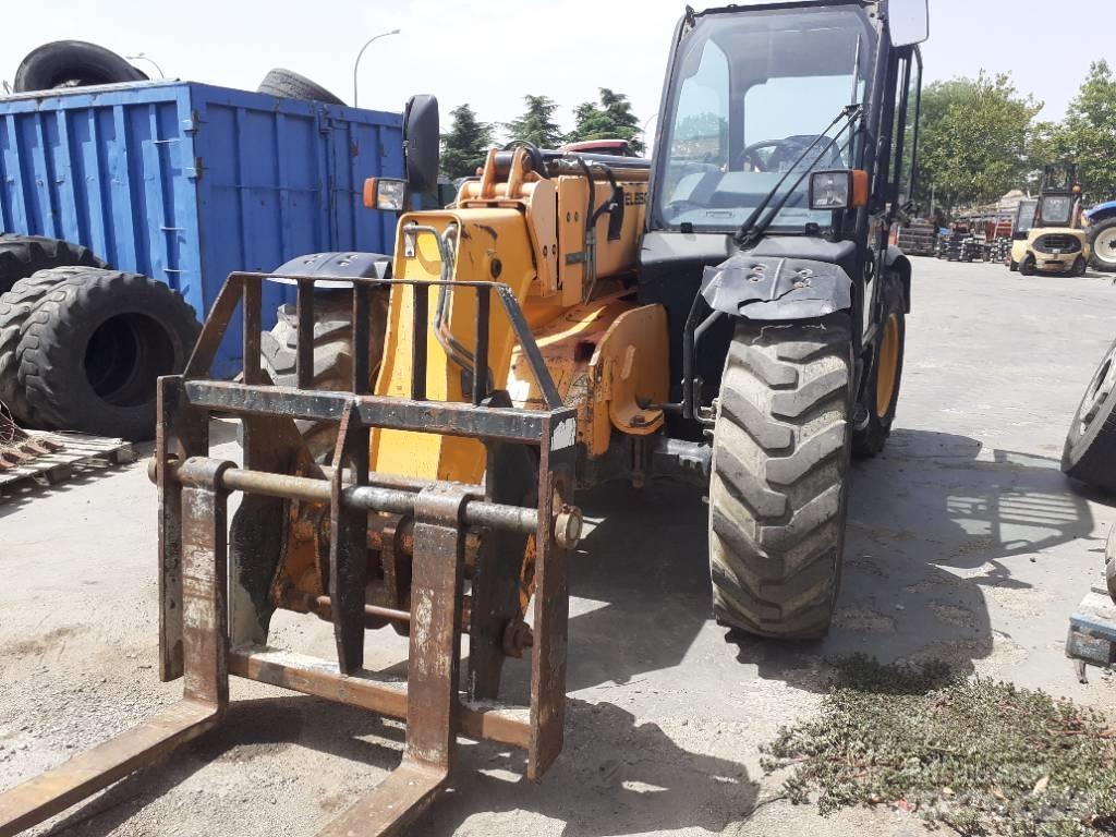 JCB 535-95 Συστήματα τηλεχειρισμού για τη γεωργία