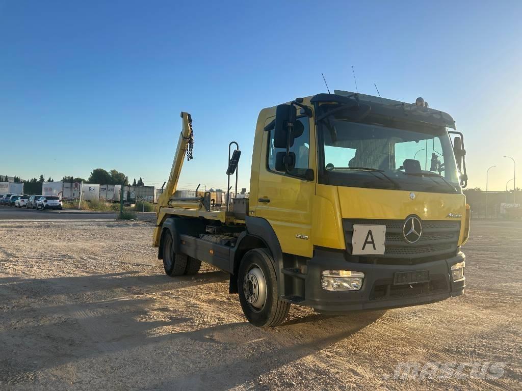 Mercedes-Benz 1530 Container αποθήκευσης