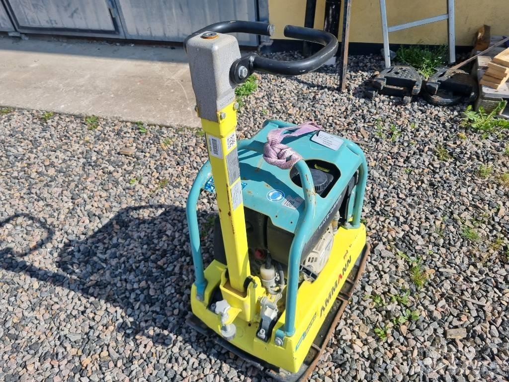 Ammann APR30/50 Επίπεδοι κόπανοι